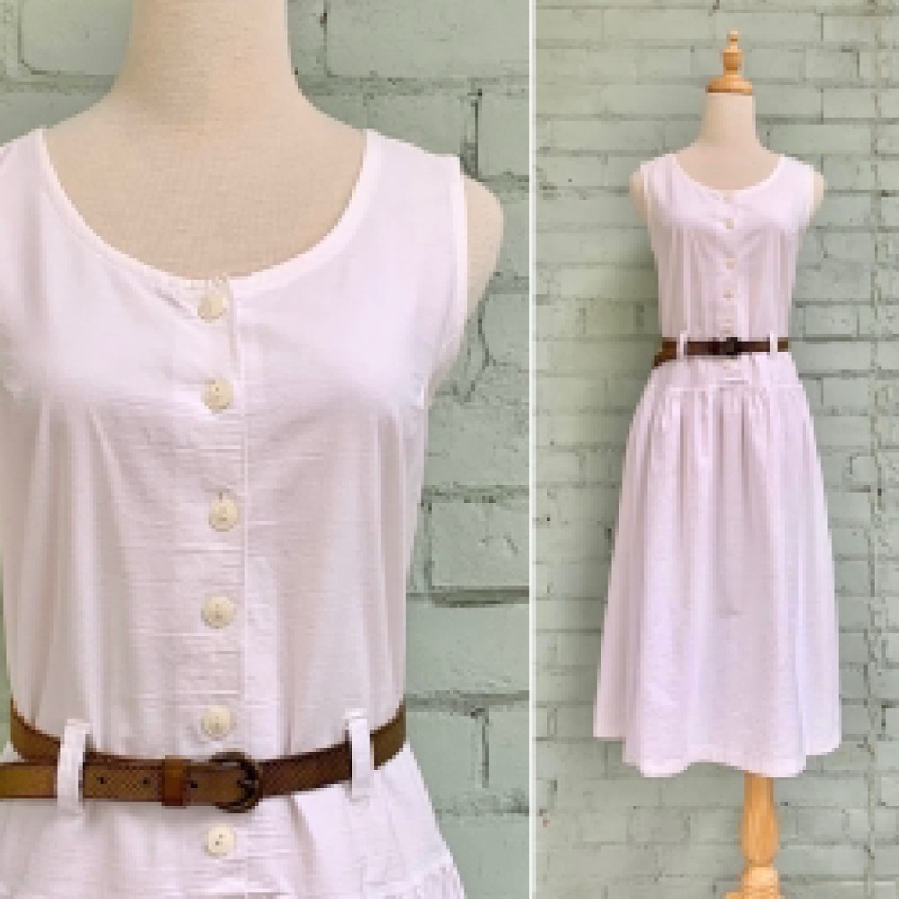 Gorgeous Vintage White Pinafore Dress